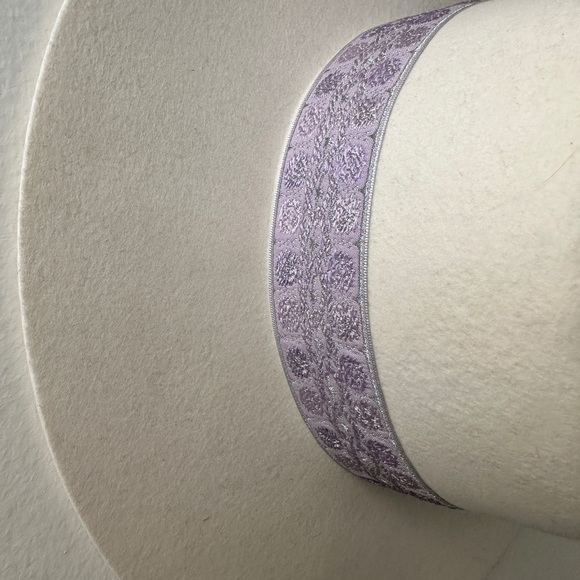 LACK OF COLOR Lavender Lolita - Picture 3 of 5